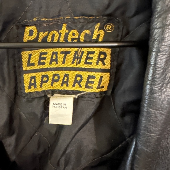 SOLD VINTAGE Protech Leather Jacket Black Motorcycle Punk Racer Biker Very heavy - Picture 2 of 11